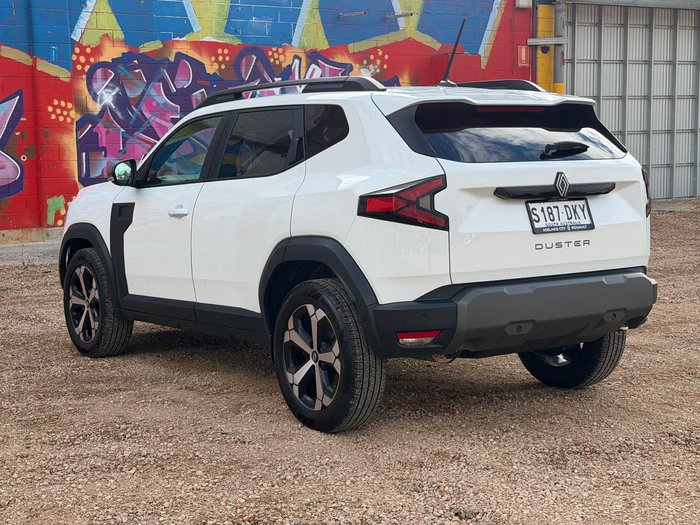 2025 Renault Duster Techno