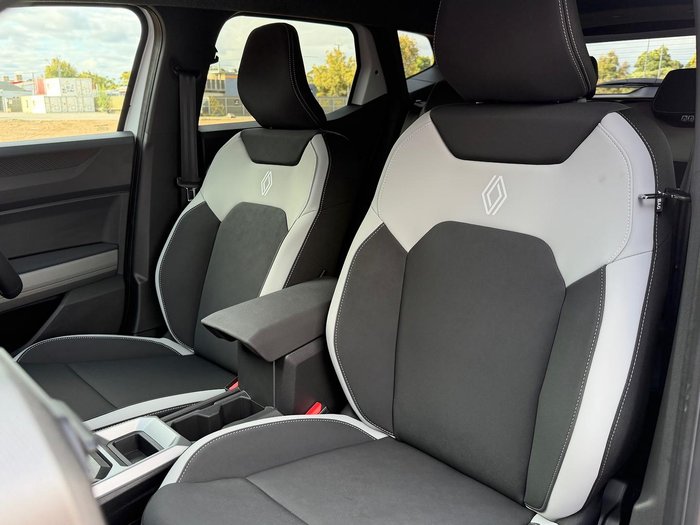 2025 Renault Duster Techno