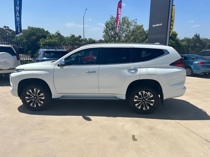 2020 Mitsubishi Pajero Sport GLS