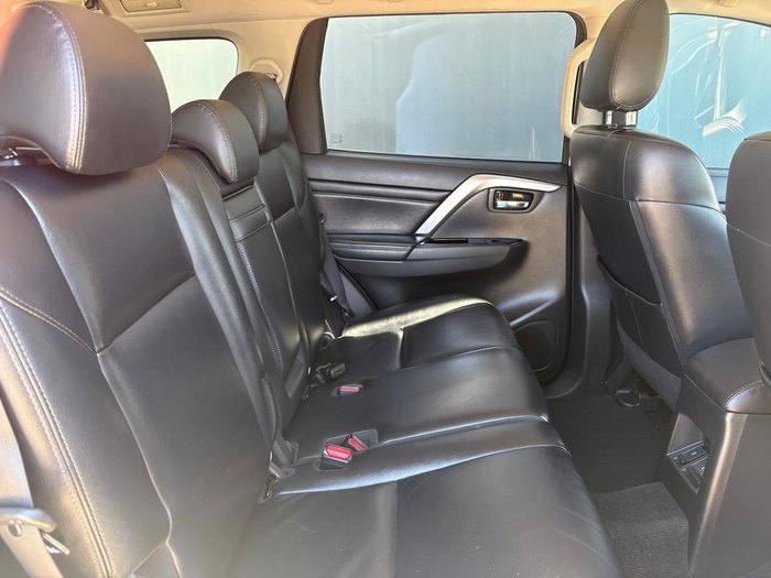 2020 Mitsubishi Pajero Sport GLS