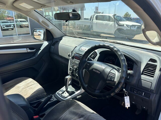2014 Isuzu D-MAX 2015 Isuzu D-MAX LS-U HI-RIDE (4x4) 5 SP AUTOMATIC CREW CAB UTILITY DT4 DIESEL