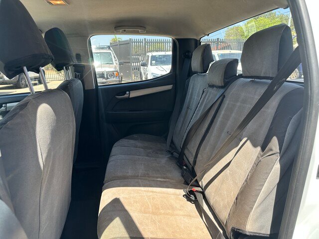 2014 Isuzu D-MAX 2015 Isuzu D-MAX LS-U HI-RIDE (4x4) 5 SP AUTOMATIC CREW CAB UTILITY DT4 DIESEL