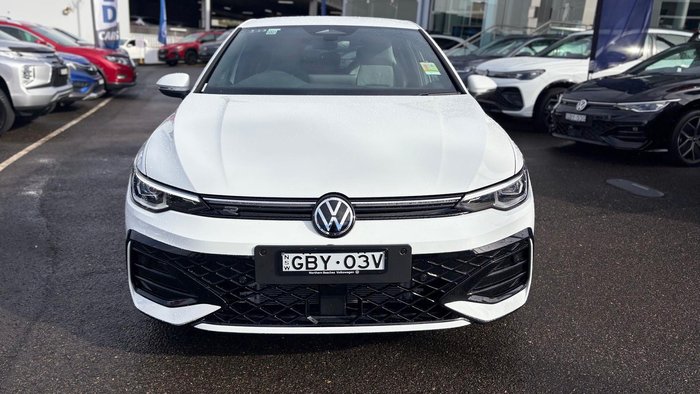 2025 Volkswagen Golf 110TSI R-Line