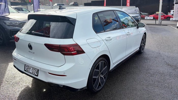 2025 Volkswagen Golf 110TSI R-Line