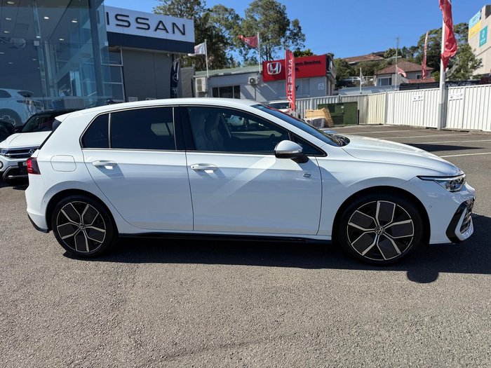 2025 Volkswagen Golf 110TSI R-Line