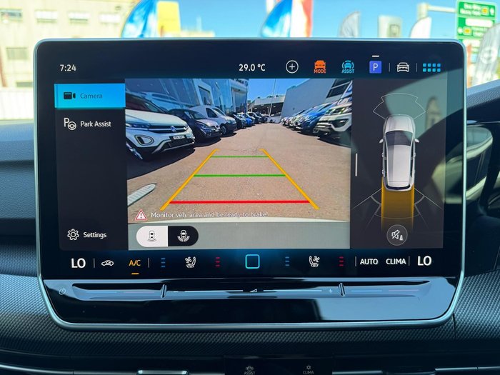 2025 Volkswagen Golf 110TSI R-Line