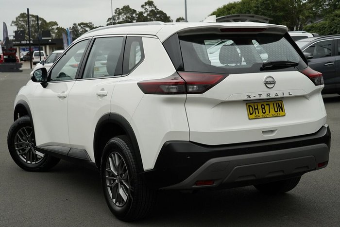2023 Nissan X-TRAIL ST