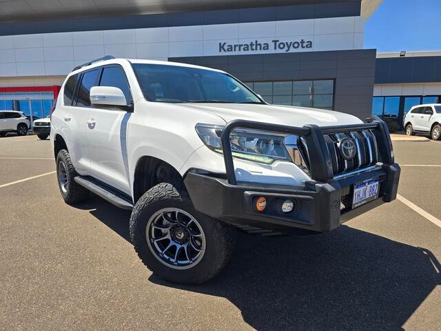 2021 Toyota Prado DSL WGN AT GXL Glacier White