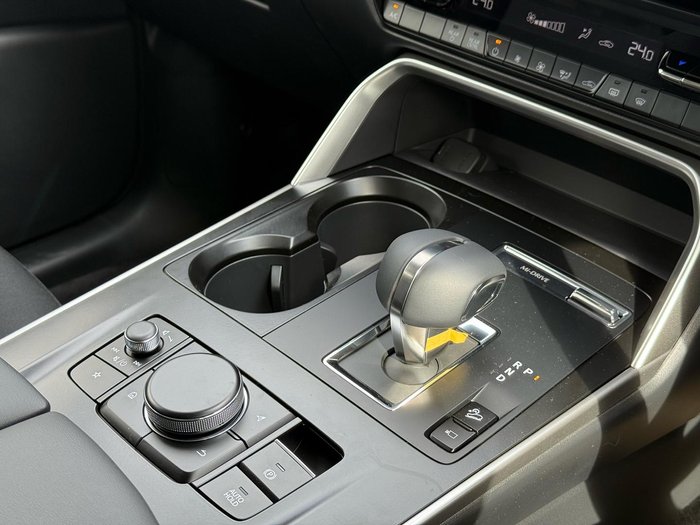 2025 Mazda CX-80 G40e Pure