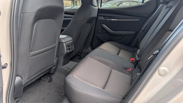 2025 Mazda 3 G20 Evolve