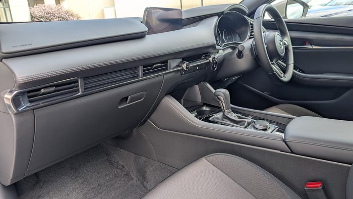 2025 Mazda 3 G20 Evolve