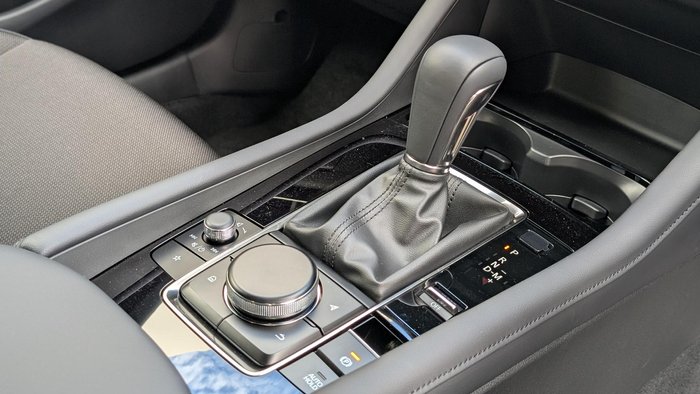 2025 Mazda 3 G20 Evolve