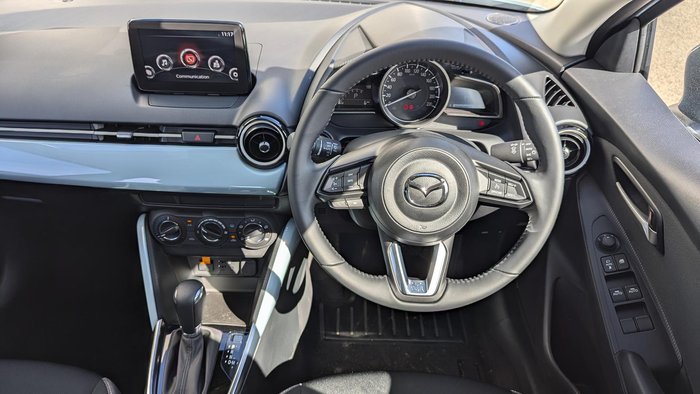 2025 Mazda 2 G15 Evolve