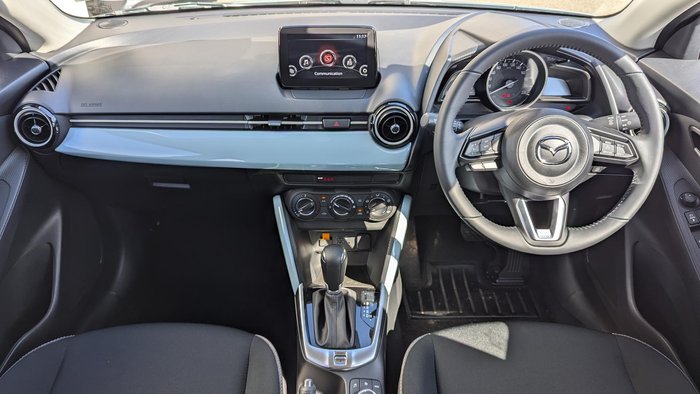 2025 Mazda 2 G15 Evolve