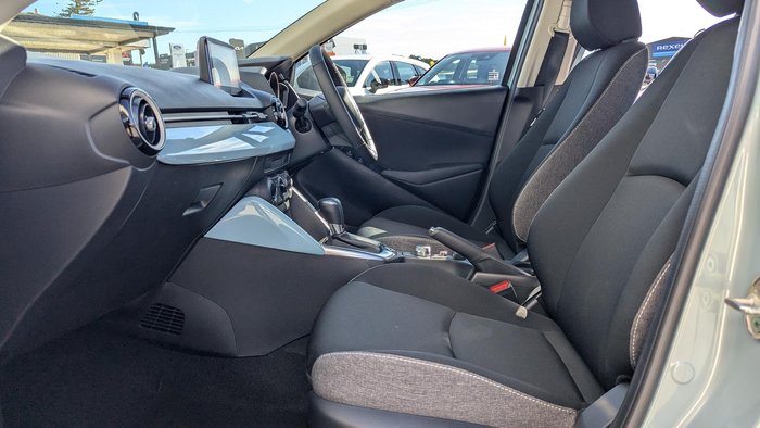 2025 Mazda 2 G15 Evolve