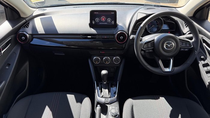 2025 Mazda 2 G15 Evolve