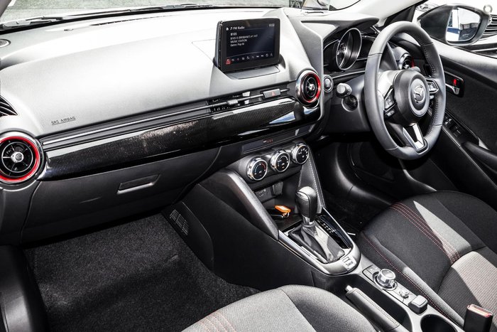 2025 Mazda 2 G15 Evolve