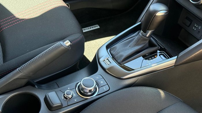 2025 Mazda 2 G15 Evolve