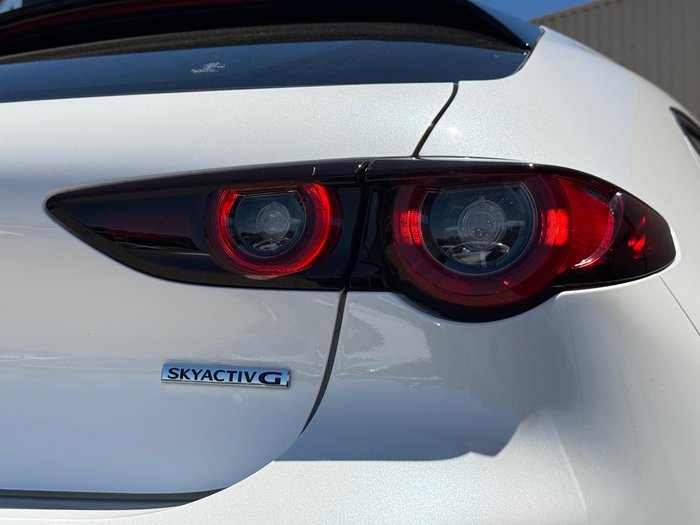 2025 Mazda 3 G25 Astina