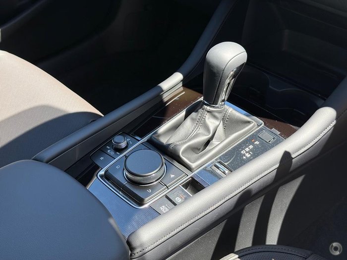 2025 Mazda 3 G25 Astina