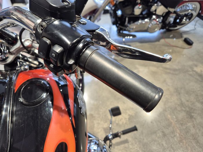 2010 Harley-Davidson Dyna Wide Glide 1584 (FXDWG) Dyna Black