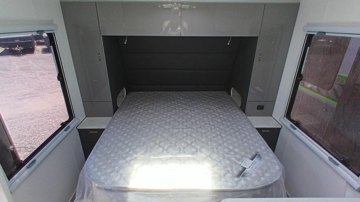 2025 Red Centre Tanami Plus 208 Type A (was $145,990 now $134,990)