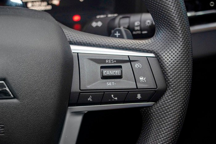 2025 Mitsubishi Outlander ES