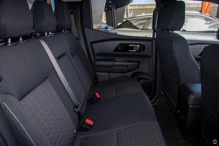 2025 Mitsubishi Triton GLS