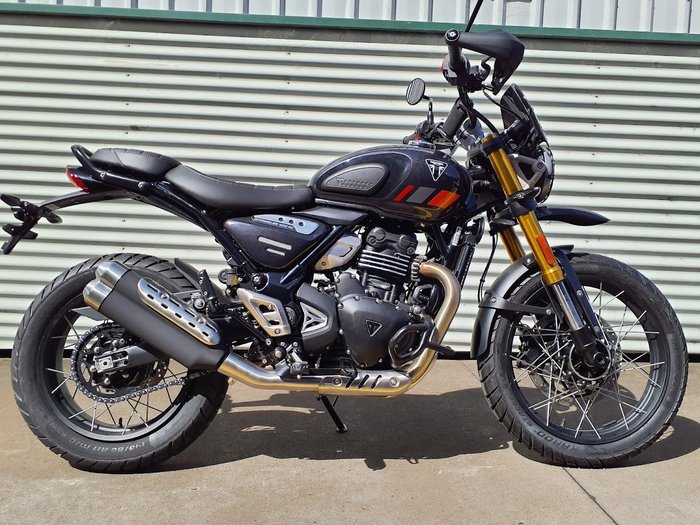 2025 Triumph Scrambler 400 XC Scrambler Grey