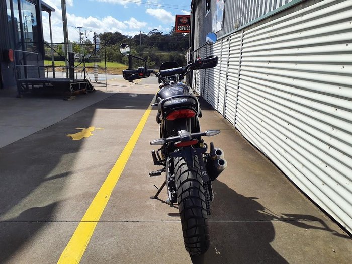 2026 Triumph Scrambler 400 XC Scrambler Grey