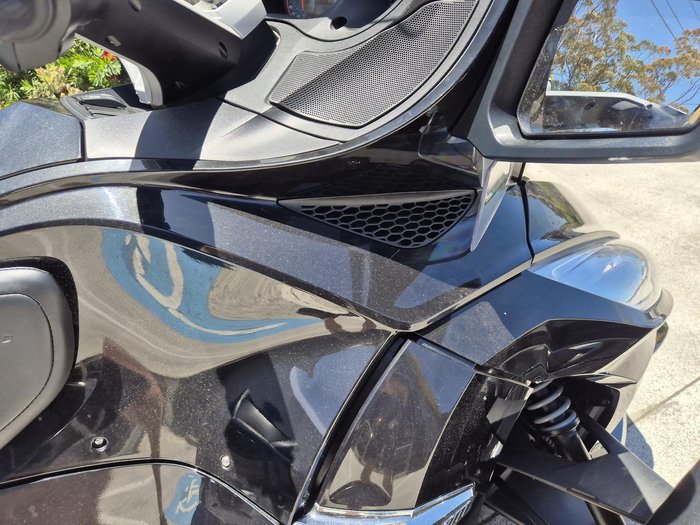 2016 Can-Am Spyder RT STD SE6 Spyder RT Black