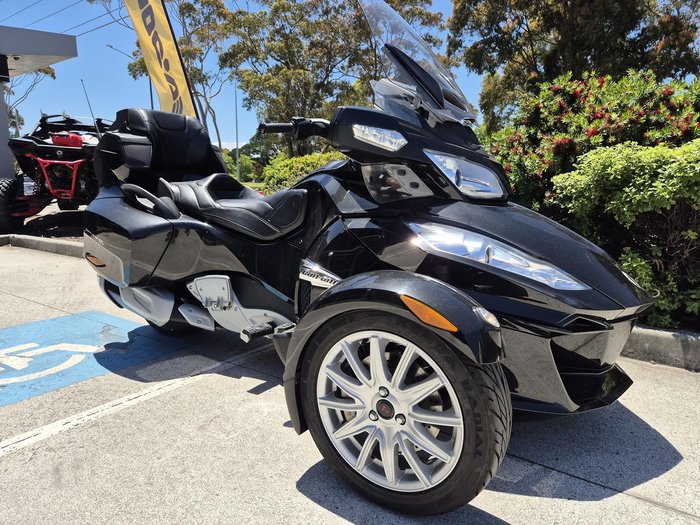 2016 Can-Am Spyder RT STD SE6 Spyder RT Black
