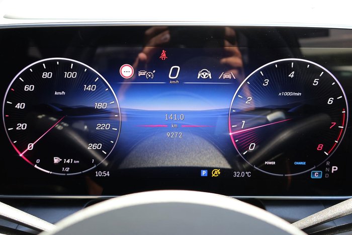 2025 Mercedes-Benz GLC-Class GLC300