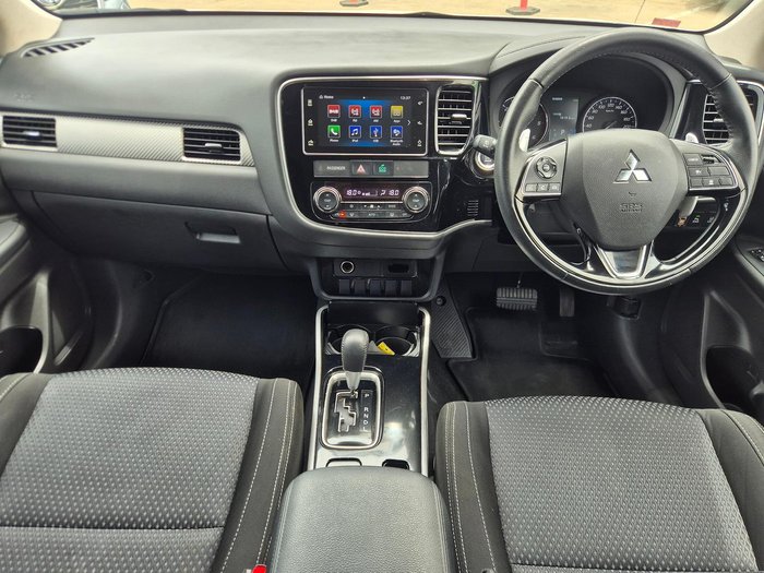 2018 Mitsubishi Outlander LS