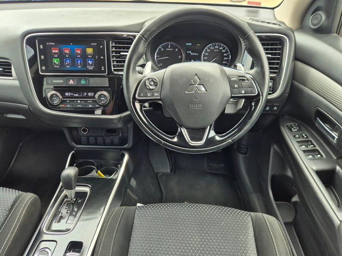 2018 Mitsubishi Outlander LS
