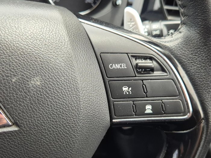 2018 Mitsubishi Outlander LS