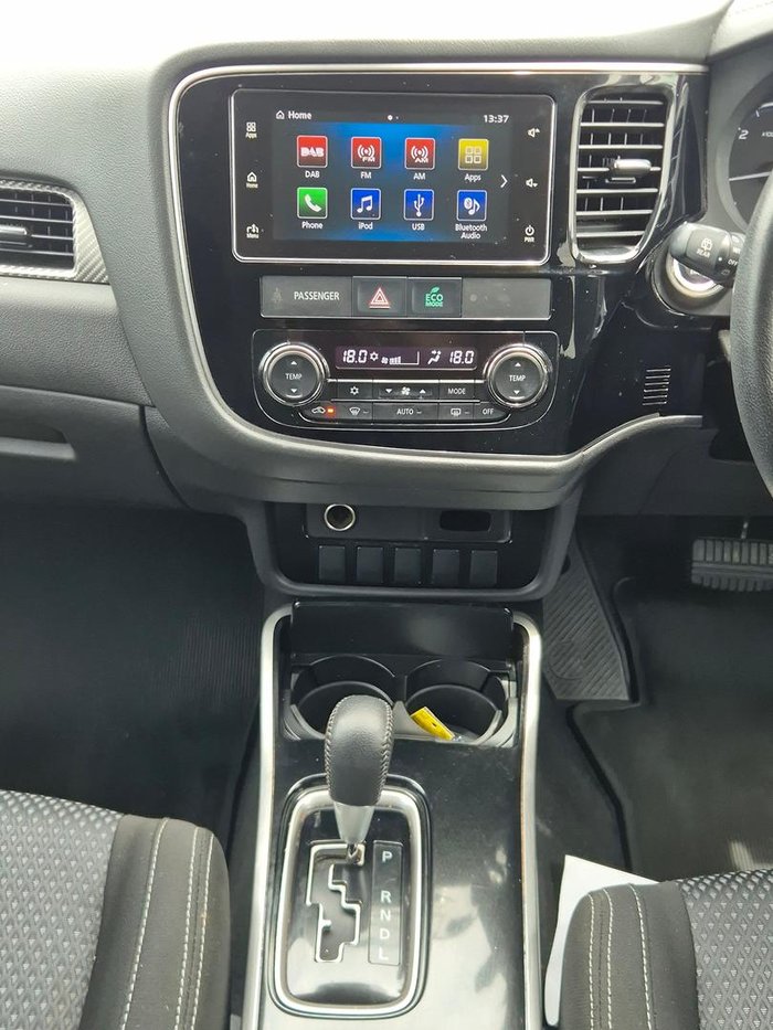 2018 Mitsubishi Outlander LS