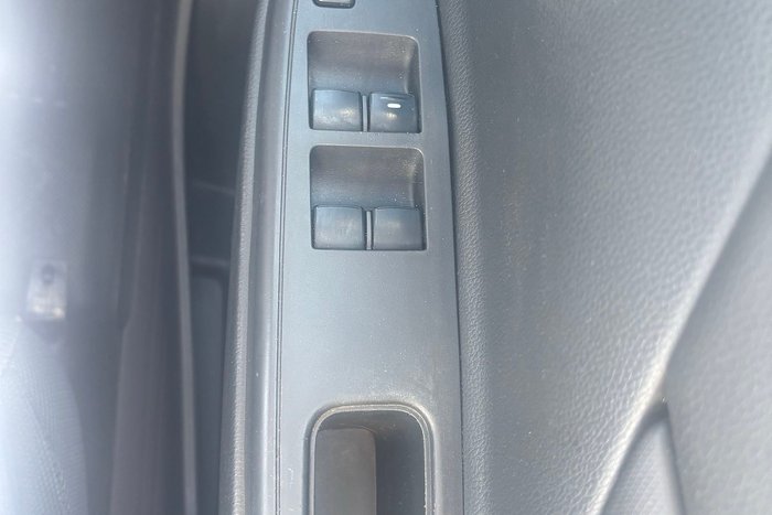 2020 Mitsubishi Triton GLX