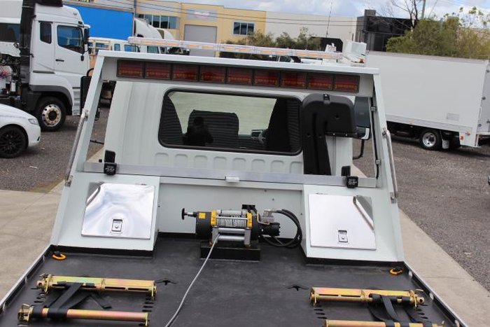 2025 Fuso Fighter 1224 WHITE