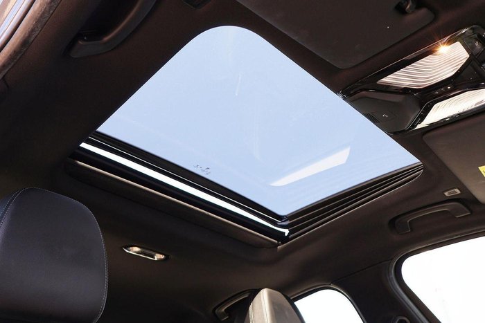 2022 BMW 3 Series 330i M Sport