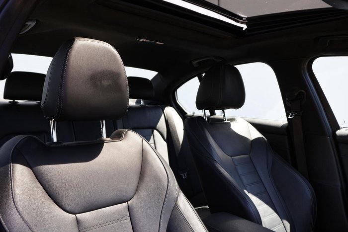 2022 BMW 3 Series 330i M Sport