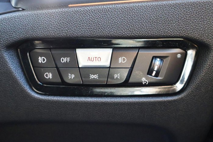 2022 BMW 3 Series 330i M Sport