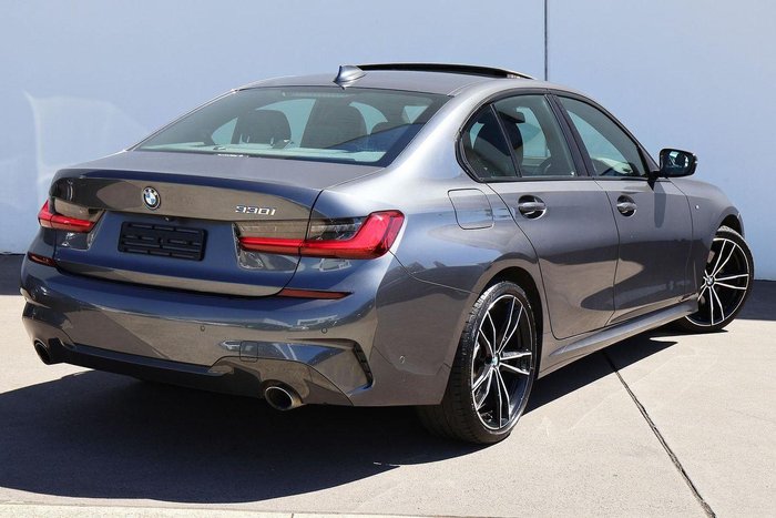 2022 BMW 3 Series 330i M Sport