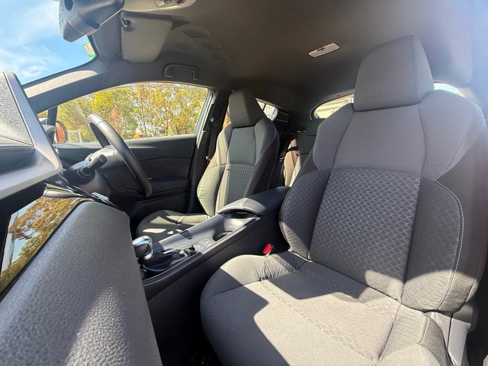 2022 Toyota C-HR GXL