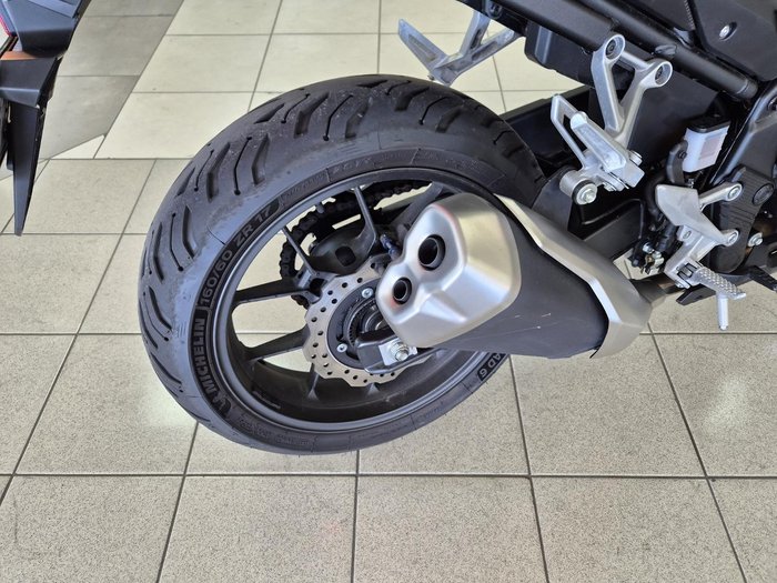 2024 Honda CB500F ABS (CB500FA) CB500 Red