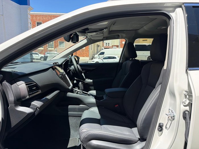 2025 Subaru Outback AWD Touring XT 6GEN MY25 AWD Crystal White