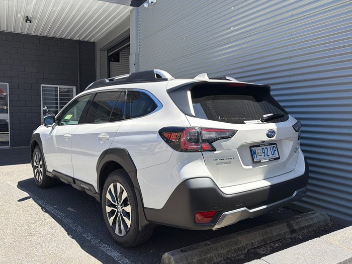2025 Subaru Outback AWD Touring XT 6GEN MY25 AWD Crystal White