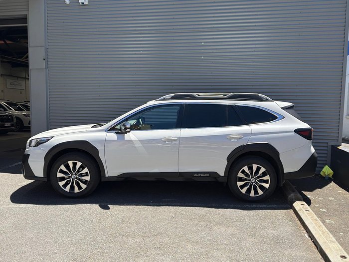 2025 Subaru Outback AWD Touring XT 6GEN MY25 AWD Crystal White