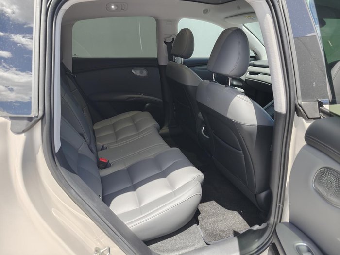 2025 MG IM6 Performance S12L MY25 AWD Raphael Beige