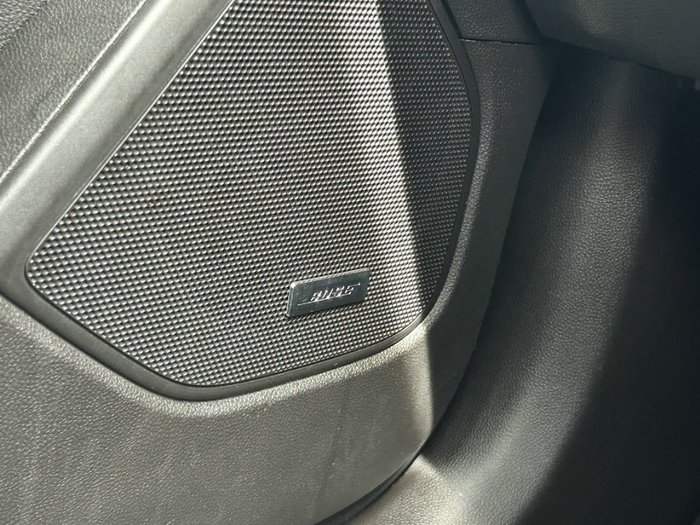 2015 HOLDEN COMMODORE SS V REDLINE